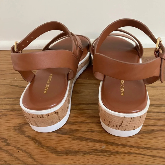 NWOB Marc Fisher Go Get Buckle Strap Sandal in Tan 6.5 - Picture 9 of 10